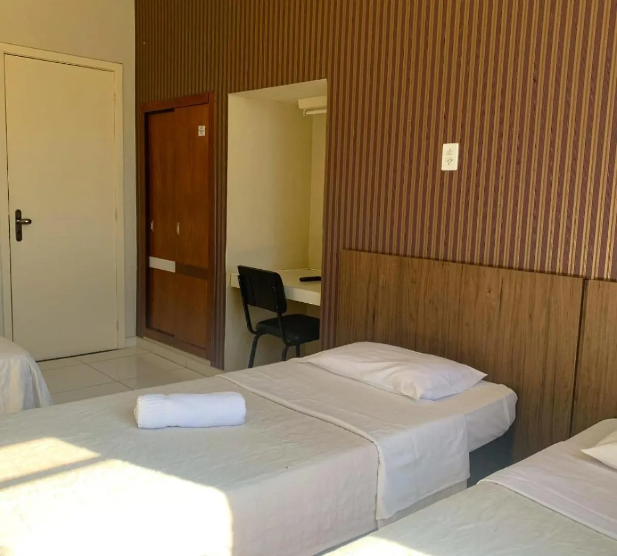 Hotel Ideal Chapecó 2*,  Brasilien