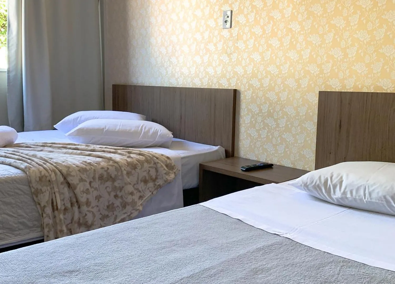 Hotel Ideal Chapecó 2*,  Brasilien